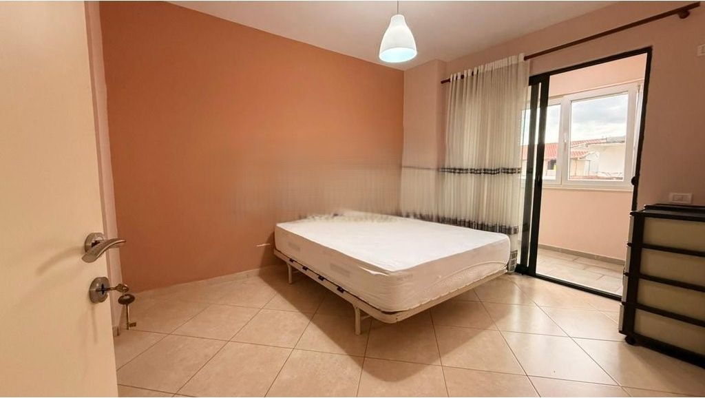 AFFITTASI APPARTAMENTO 2+1+2 A ASTIR