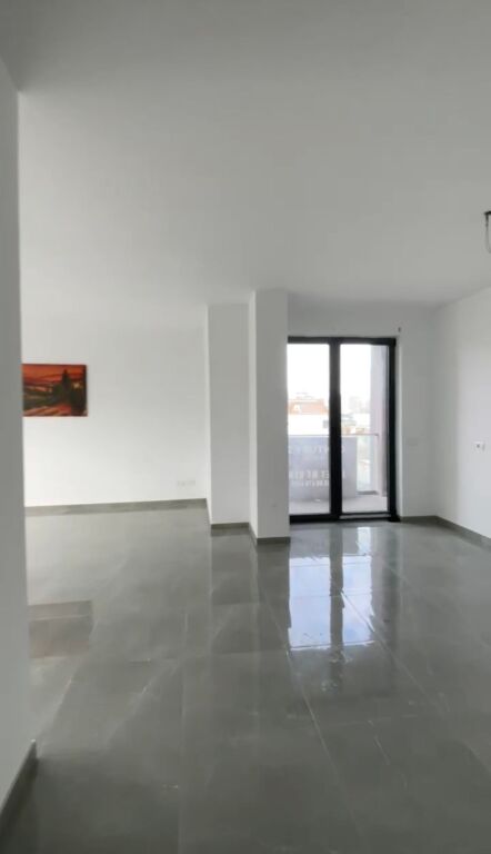 Jepet me qira 3+1+post parkimi tek future home rezidence