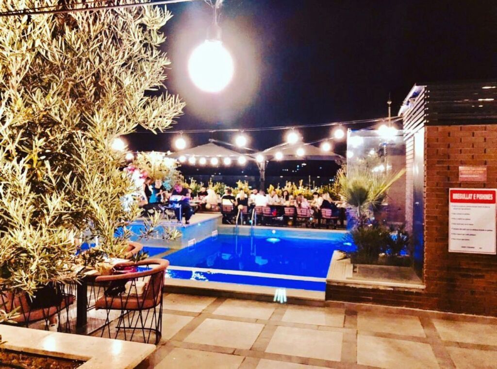 BUSINESS PREMISES FOR RENT 1000 M2 YZBERISHT 4,500 EURO