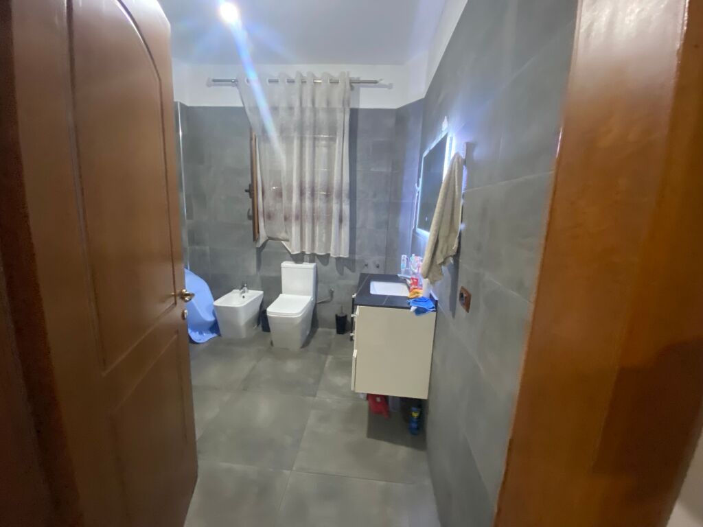 Apartament 2+1+2 per qira Misto Mame !