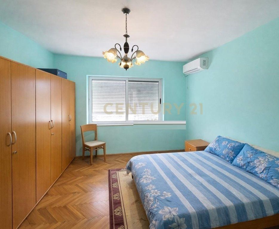 Apartament 2+1 ne shitje tek rruga Ferit Xhajko!