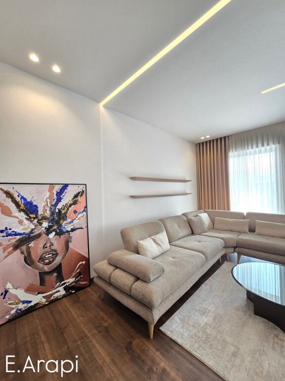 Appartamento di lusso supet in affitto Delijorgj