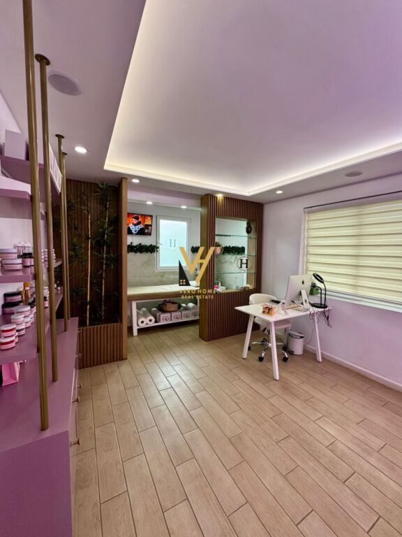 JEPET ZYRE 68 M2 ME QIRA NE VASIL SHANTO 750 EURO