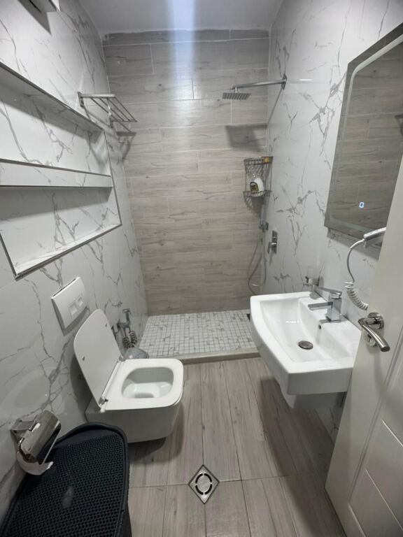 Jepet apartament 1+1 me qira 📍 prane Concord - Rruga 5 Maji!!