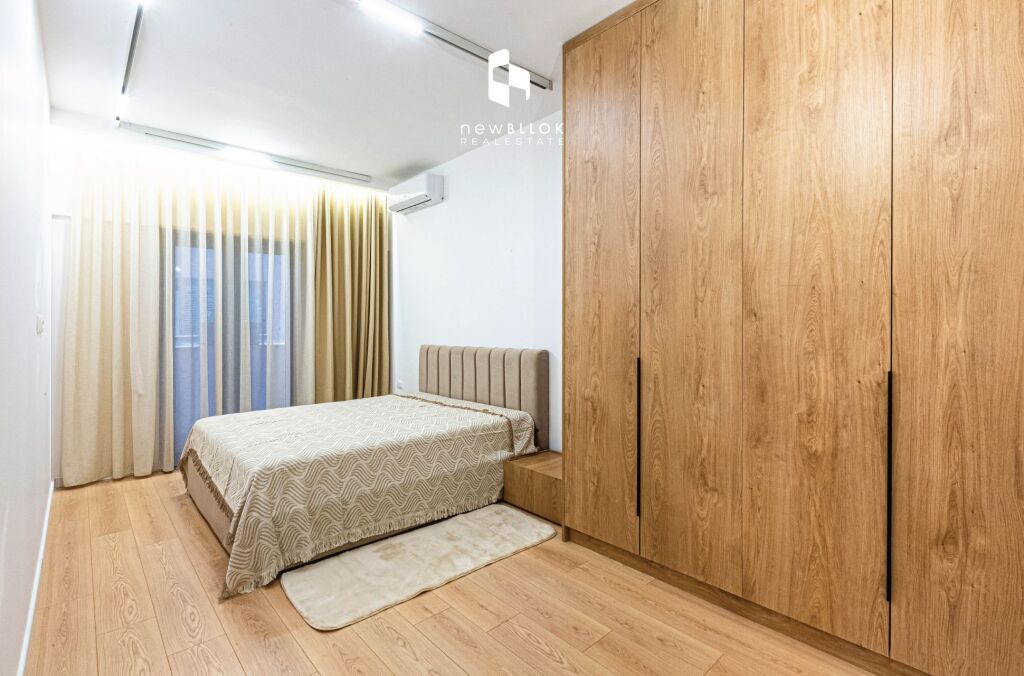 🔥Apartament Hera e Parë me qira: 2+1 &amp; Ballkon || (📍Qendër të Tiranës - Brenda qendrës Galeria)  || 1300€/Muaj 100% E re 🔥