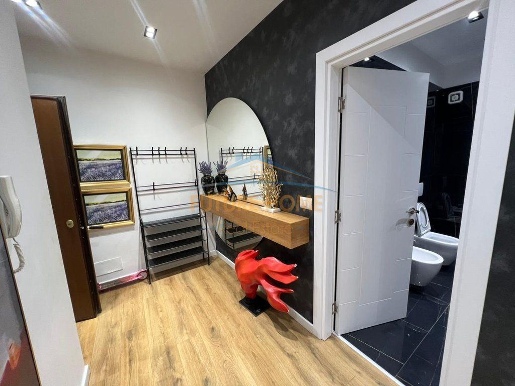 Shitje, Apartament 2+1+2, Komuna Parisit, Tiranë.