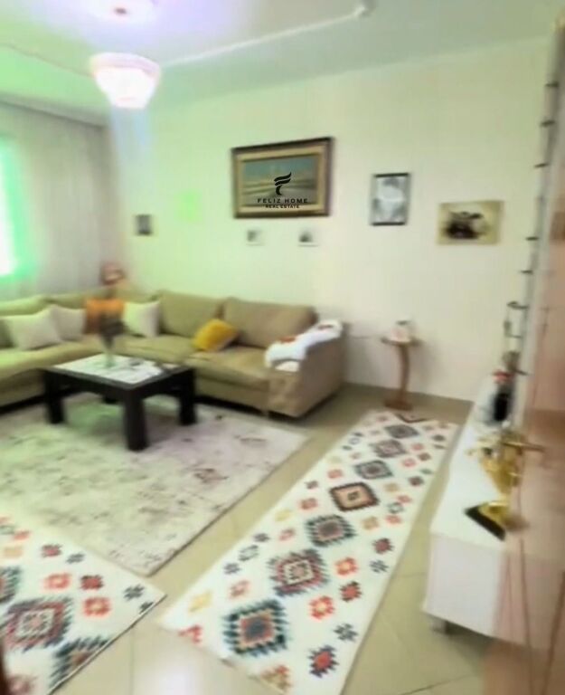 VENDESI APPARTAMENTO 2+1 OXHAKU 130.000 EURO