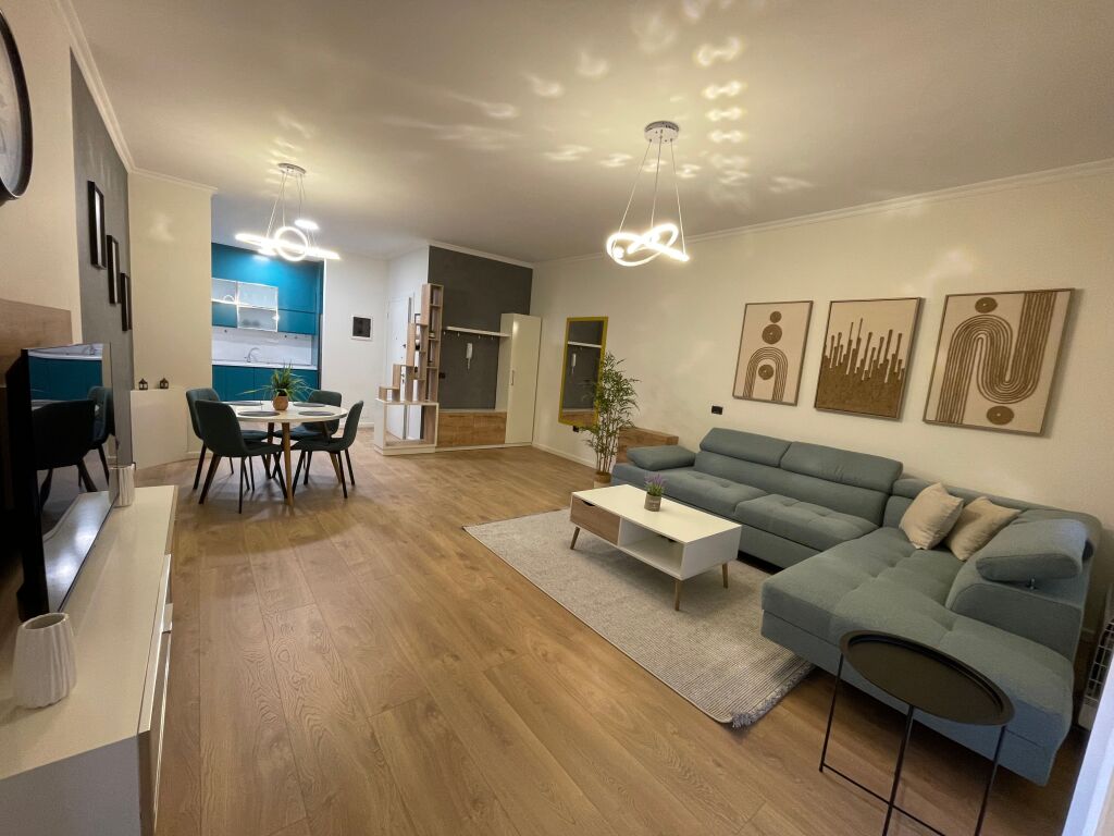 Qera, Apartament 1+1+Post Parkimi, Rruga e Kosovarëve, Tiranë 1,200 €