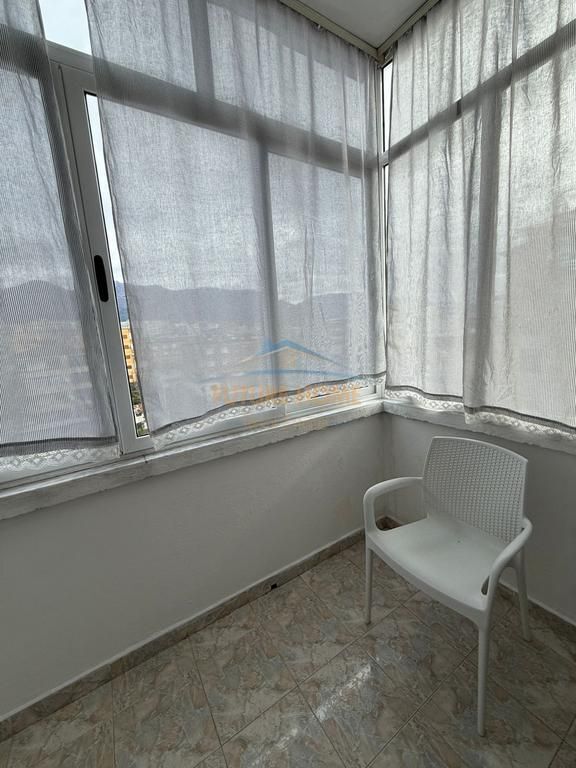 Affitto, Appartamento 2+1, Via Congresso di Monastero