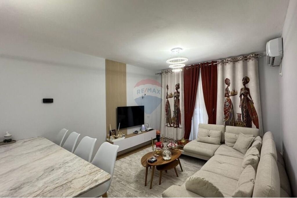 Apartment - For Sale - Villa L, Tirana