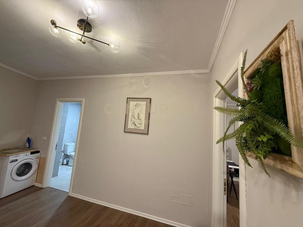 APPARTAMENTO 1+1 IN AFFITTO IN CENTRO, TIRANA!