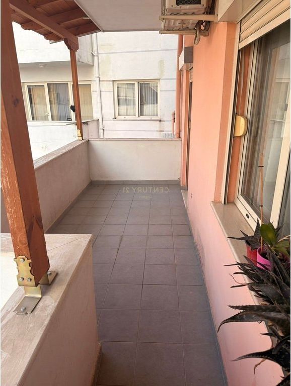 SHITET APARTAMENT NË FRESK 1+1+ depo 123,000 €