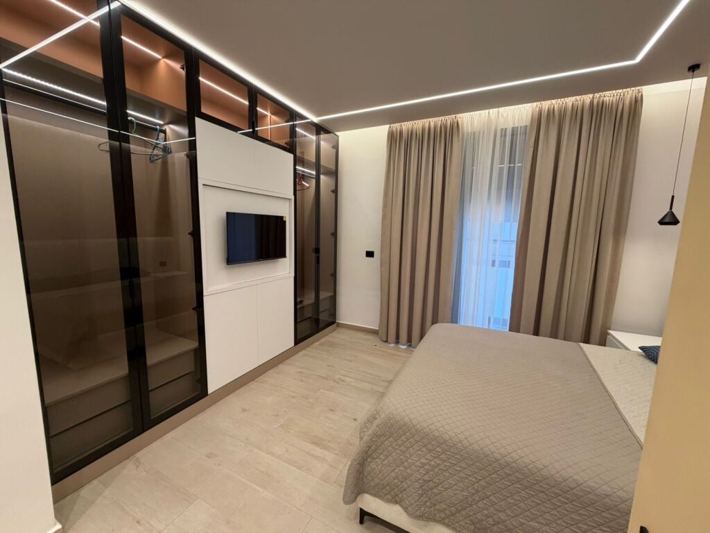 Jepet me Qera - Sofia - TEG