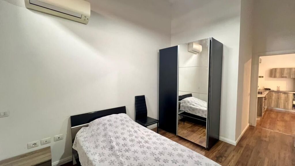 Me Qera : 2+1+2wc📍Zogu i Zi (Ring Center) - Pallat i Ri - 650€- S.110m² || Shume prane rrethrrotullimit🔥