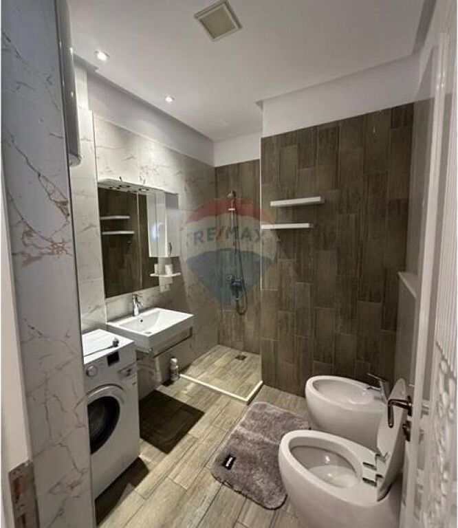 Apartament - Për Shitje - FZ Rezidence, Tiranë 530201045-195