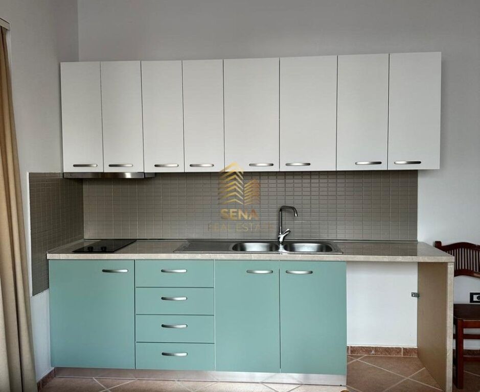 Qira,Garsoniere,Xhamlliku,30,000 ALL/muaj