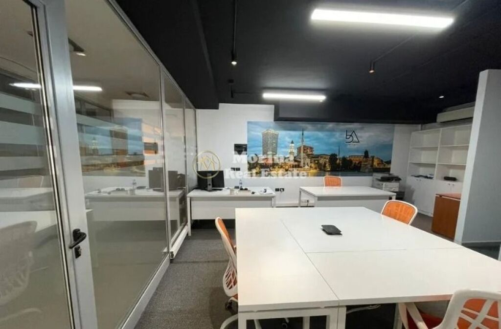 Qera | Ambjent Biznesi | Pazari i Ri | 1100 €/muaj