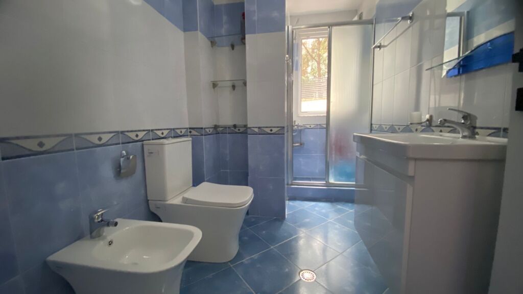 Apartment 2+1 per qira tek Eleonora