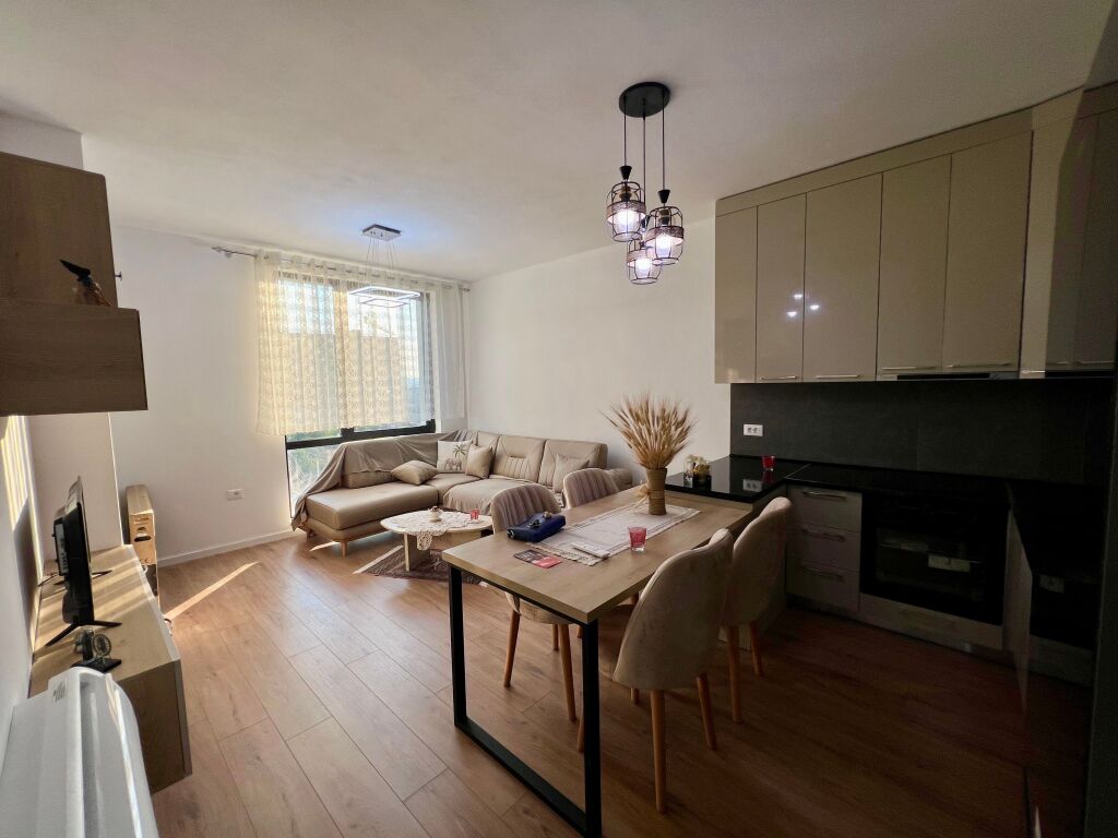 📣 AFFITTO SUPER Appartamento 1+1 📍 Nuovo Viale, Tirana ✨