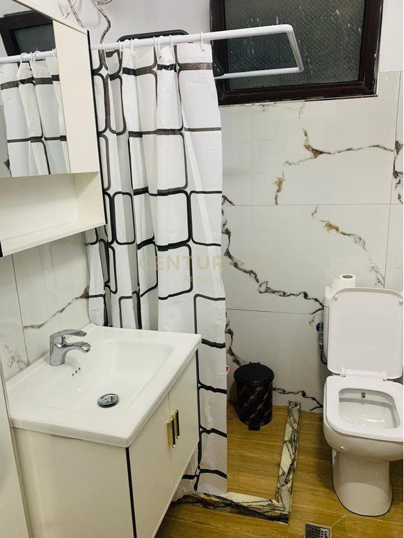 APARTAMENT 2+1 ME QERA TEK ROYAL GAZ, ISH KENETE