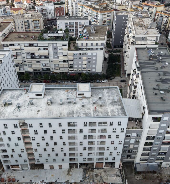 APARTAMENT 1+1 per QIRA tek kika 2