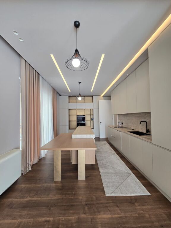 Apartament luksos 2+1+2 +depo +post parkimi