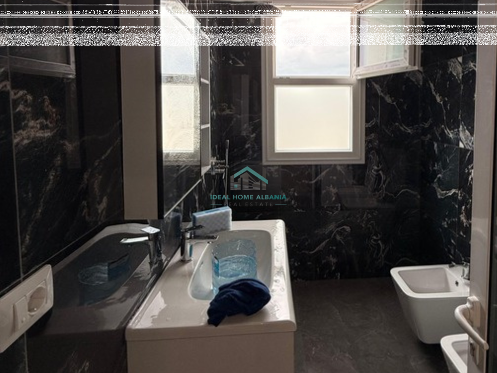 Apartament 1+1 për Shitje - Rruga Dush Strati