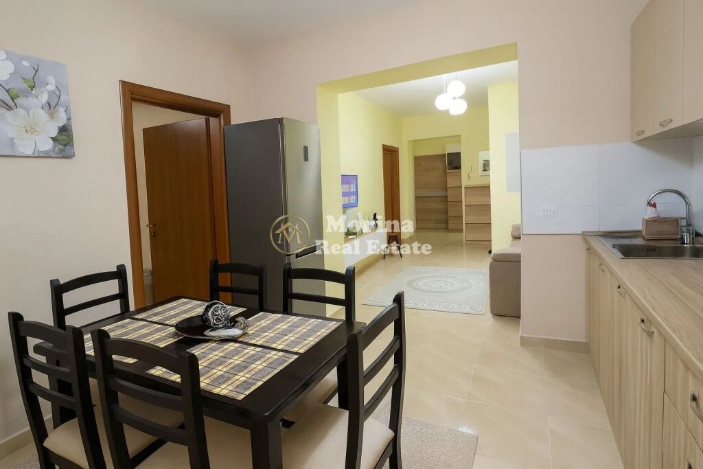 Qera | Apartament 2 + 1 | Qender | 640 €/muaj