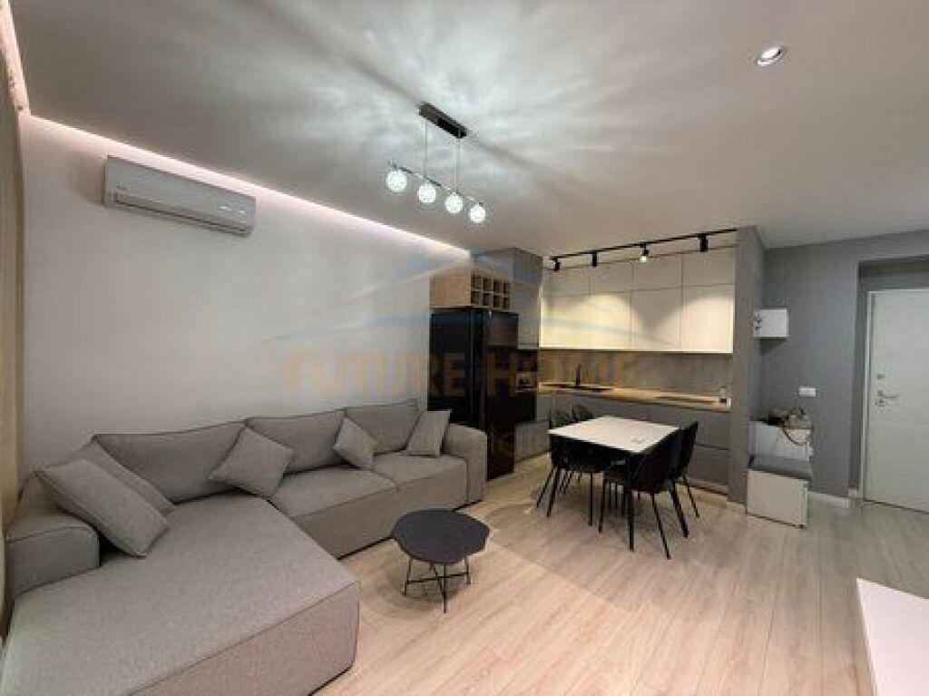 Shitet , Apartament 1+1 , Fiori Di Bosco