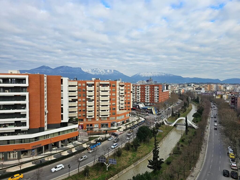 For sale 3+1+2 + veranda opposite Delijorgji