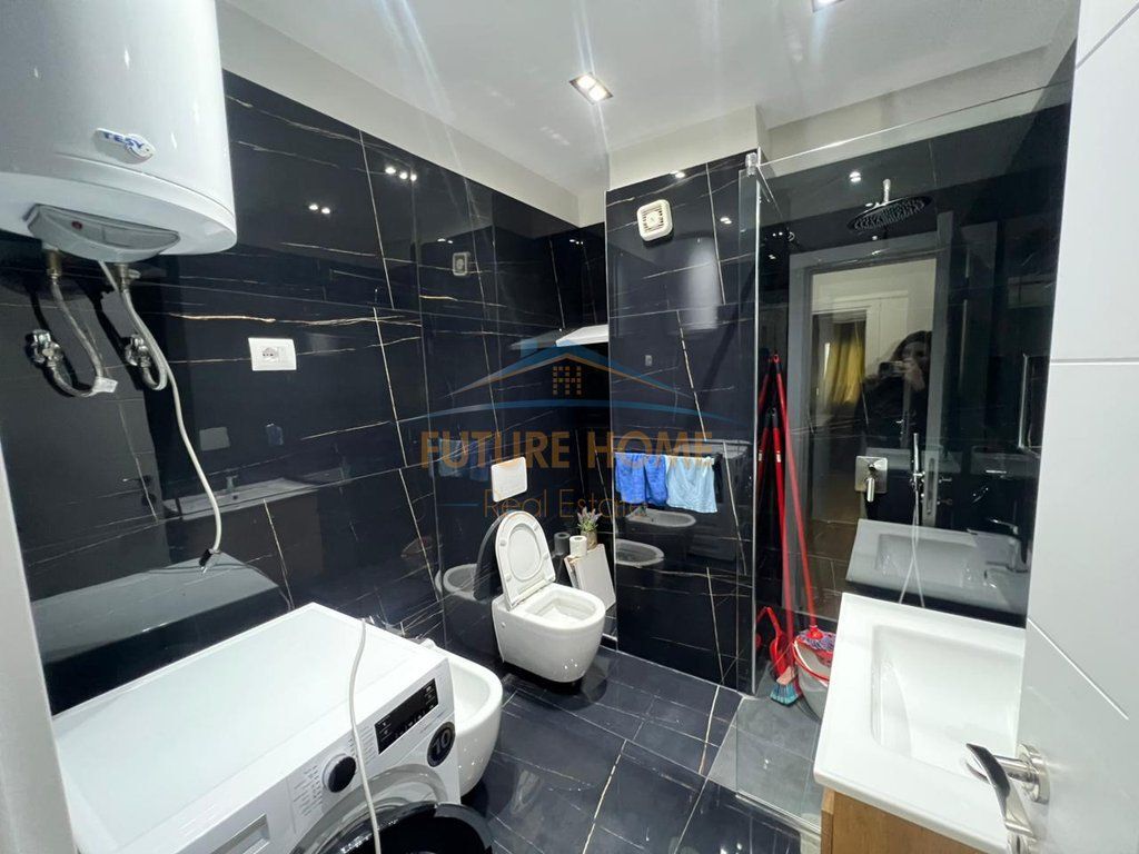 Shitje, Apartament 2+1+2, Komuna Parisit, Tiranë !!!