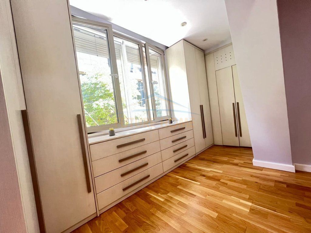 Qera, Apartament 2+1, Bulevardi Zogu I , Tirane