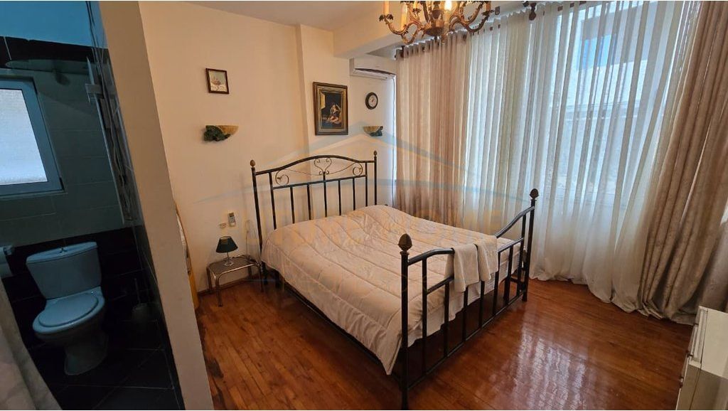 Qira, Apartament 2+1+2, Pallatet Agimi, Tiranë.