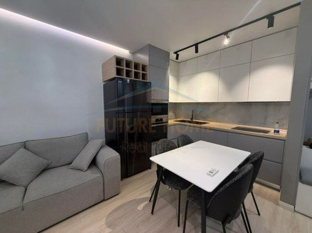 Shitet , Apartament 1+1 , Fiori Di Bosco