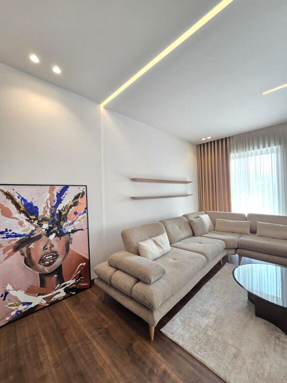 Apartament luksos 2+1+2 +depo +post parkimi