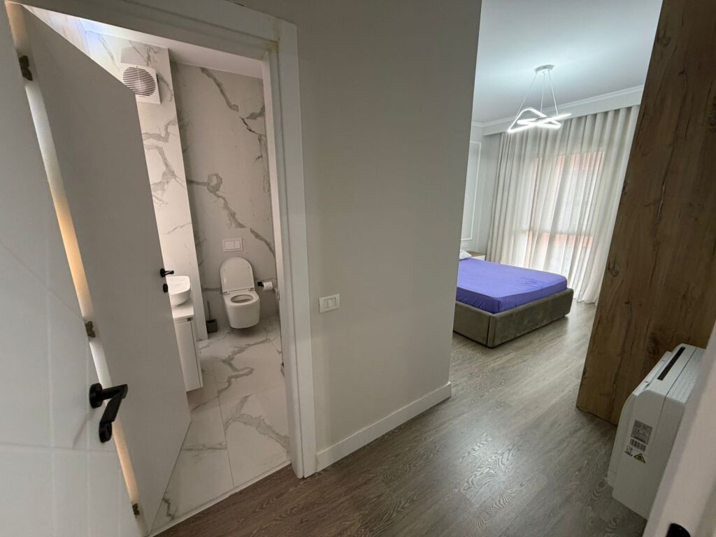 Apartament ne shitje