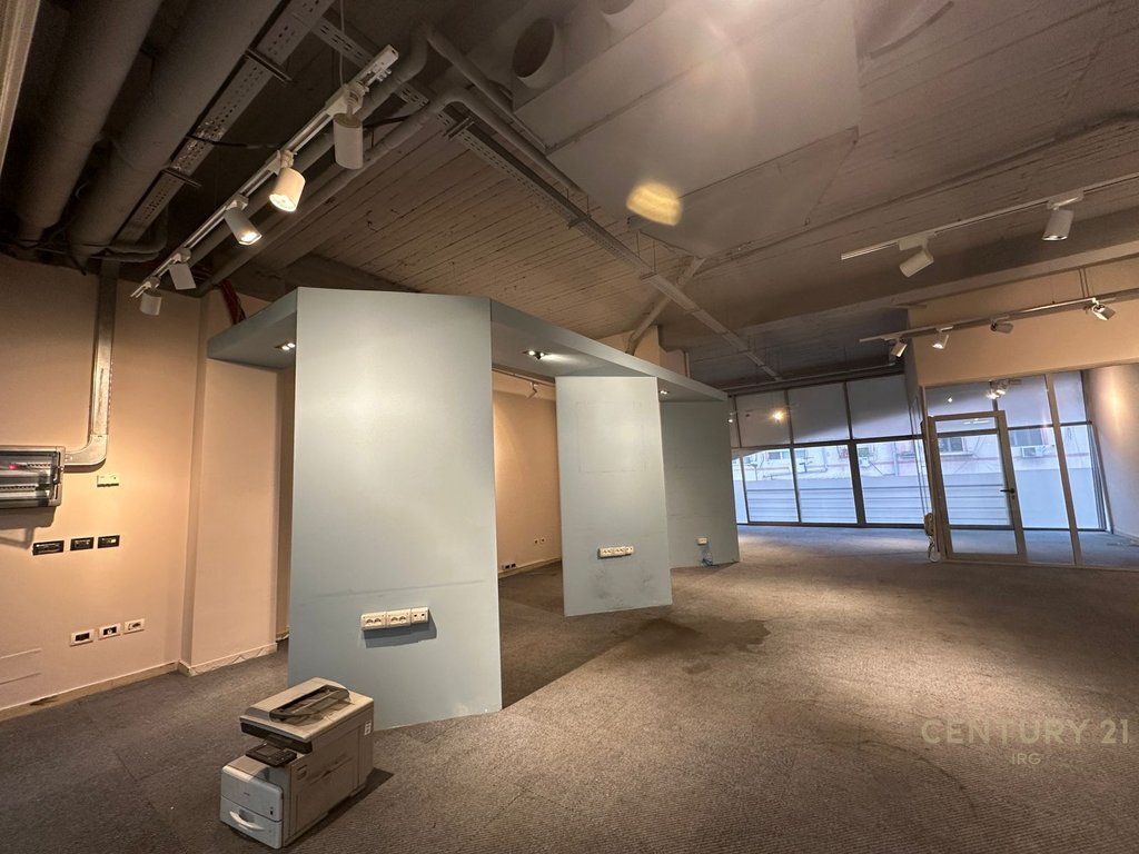 Office space for rent at Condor Center, Kavajes Street!
