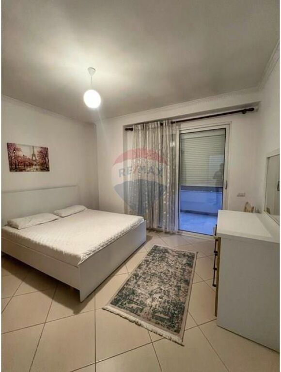 Apartament me qira, rruga Rexhep Ponari