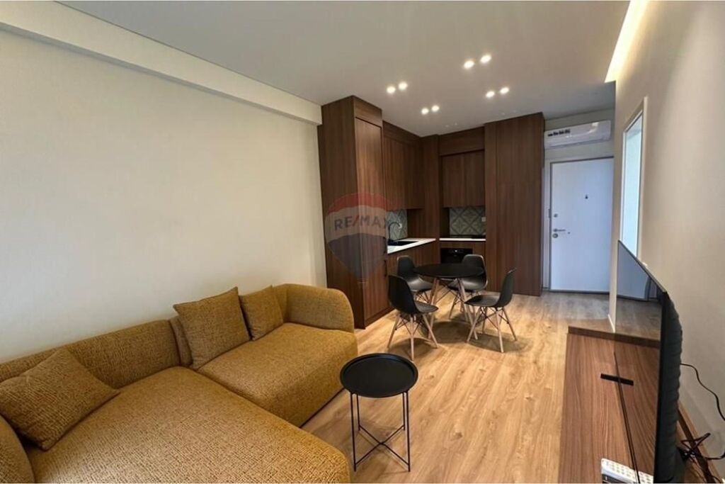 Jepet me qera apartament 1+1 te Ali Demi
