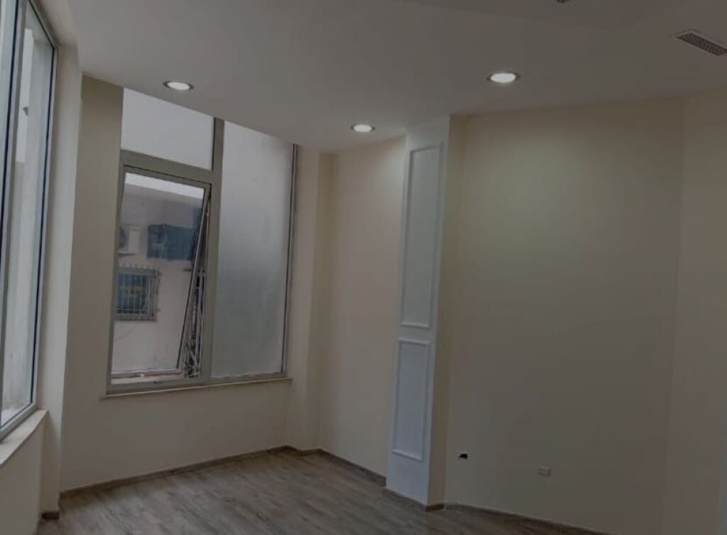 Shop for sale, Metropol Center!