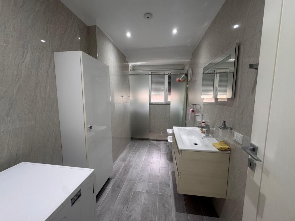 Apartament 2+1 per shitje Golem