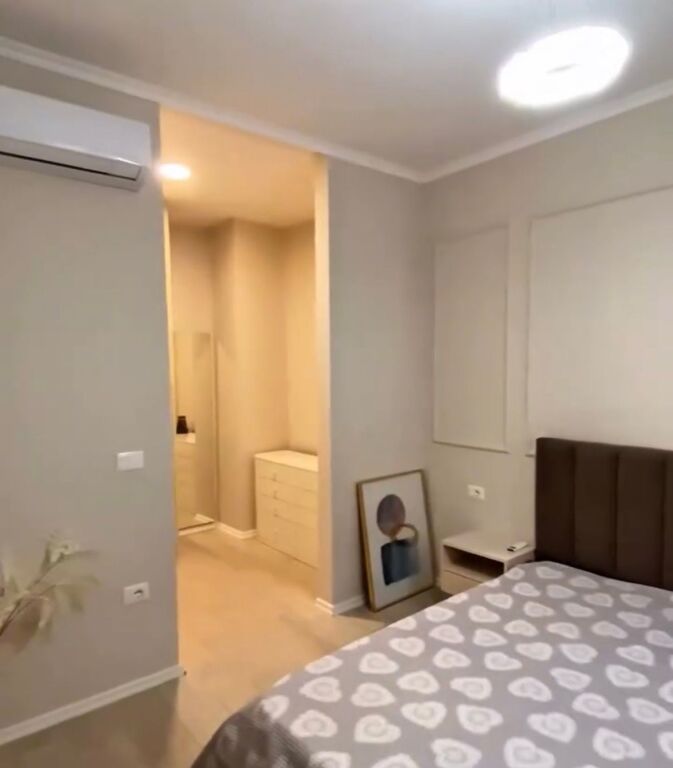 Apartament 1+1 me Qera , Astir