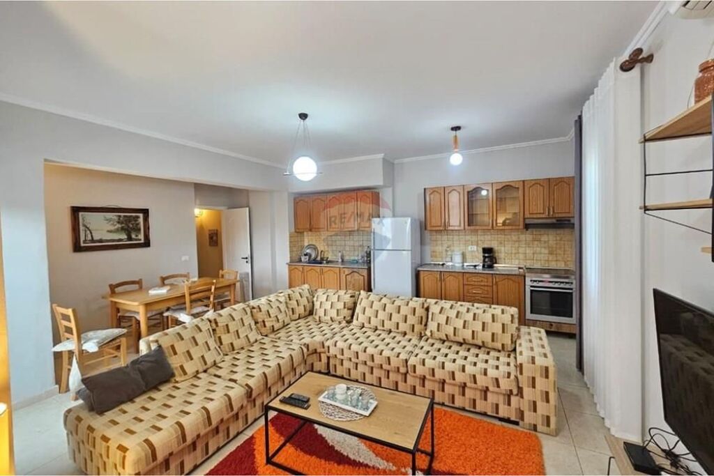 Jepet me qira Apartmanet 2+1 ne Selite !