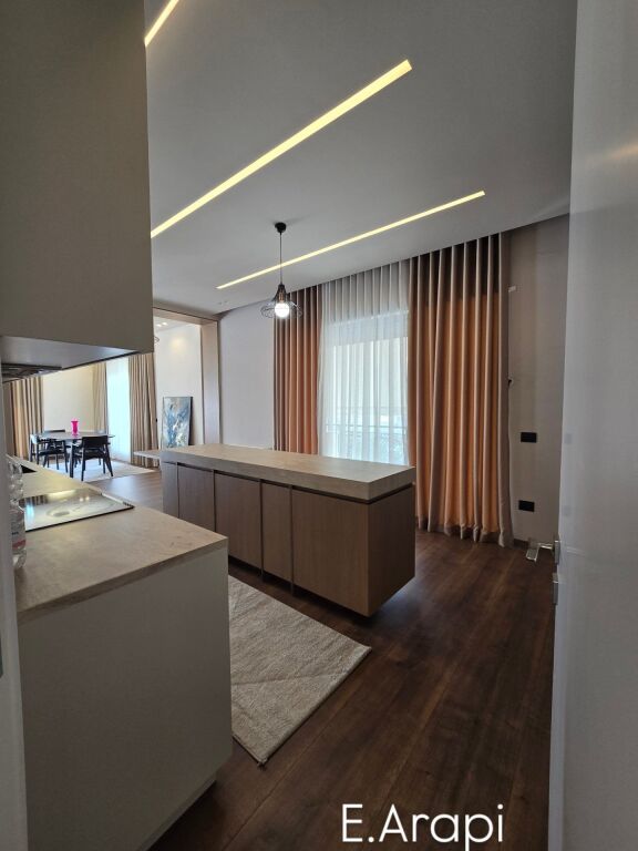 Appartamento di lusso supet in affitto Delijorgj