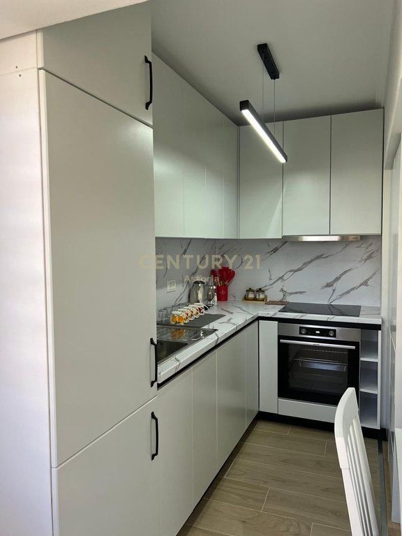 FOR RENT 2+1 APARTMENT NEAR DINAMO STADIUM