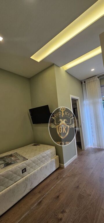 HOTEL FOR RENT INVESTMENT OPPORTUNITY READY TO START SPRING DURRES