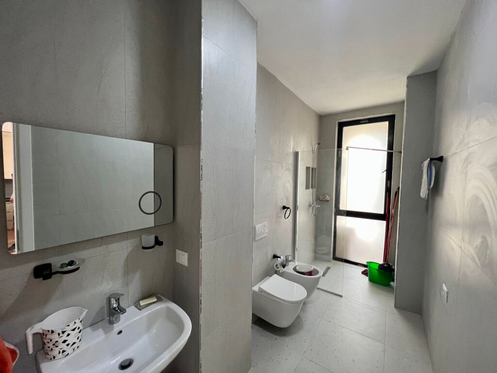 📣 AFFITTO SUPER Appartamento 1+1 📍 Nuovo Viale, Tirana ✨