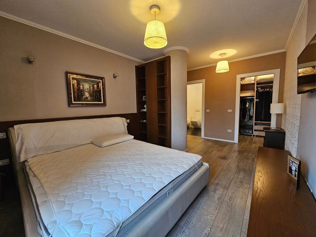 For sale 3+1+2 + veranda opposite Delijorgji