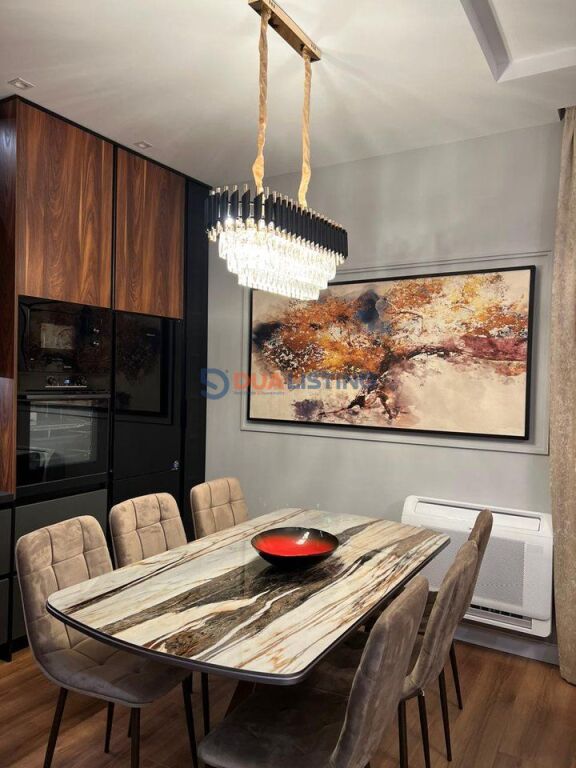 Jepet Apartament 2+1+2 me Qera, te Secret Garden Residence prane Teg!