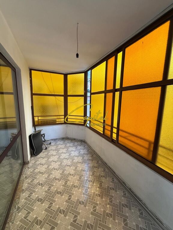 UFFICIO IN AFFITTO 70 M2 EX BLOCCO 80.000 LEKE